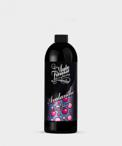 O Auto Finesse Avalanche é infundido com o produto Citrus Power para tornar esta solução de pré-lavagem espumante o produto perfeito para os próximos meses de inverno. Ele solta e remove a sujidade da estrada antes da lavagem, fazendo a maior parte do tra